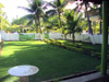 Jardim da casa visto da área interna